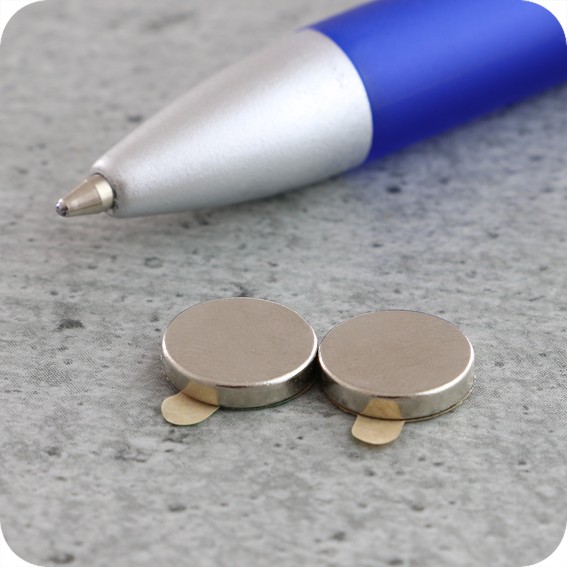 Lipnūs magnetiniai apskritimai, 10mm x 2mm, N35 (100 vnt. - 50 porų)