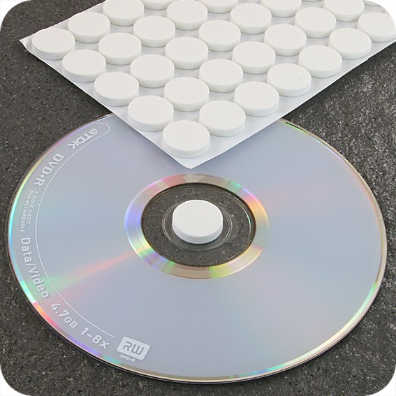Poroloniniai lipnūs CD laikikliai, DN-16mm, storis 3,5mm baltos sp.