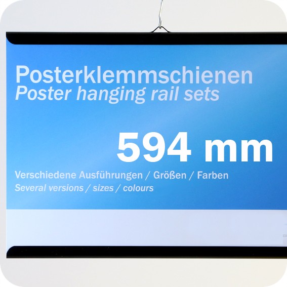 Plastikinių laikiklių komplektas plakatams, 594mm, su 2 kabliukais, juodi (1 pora)