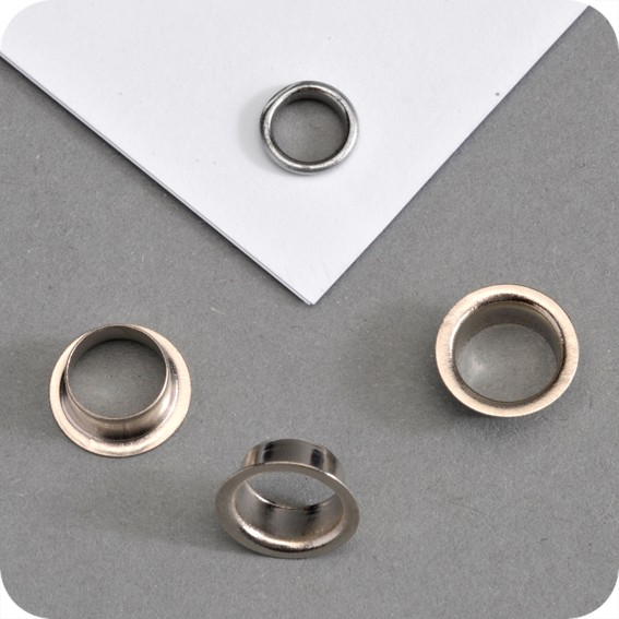 Metalinės nikeliuotos tuščiavidurės kniedės, ilgis 4mm Nr. 9E