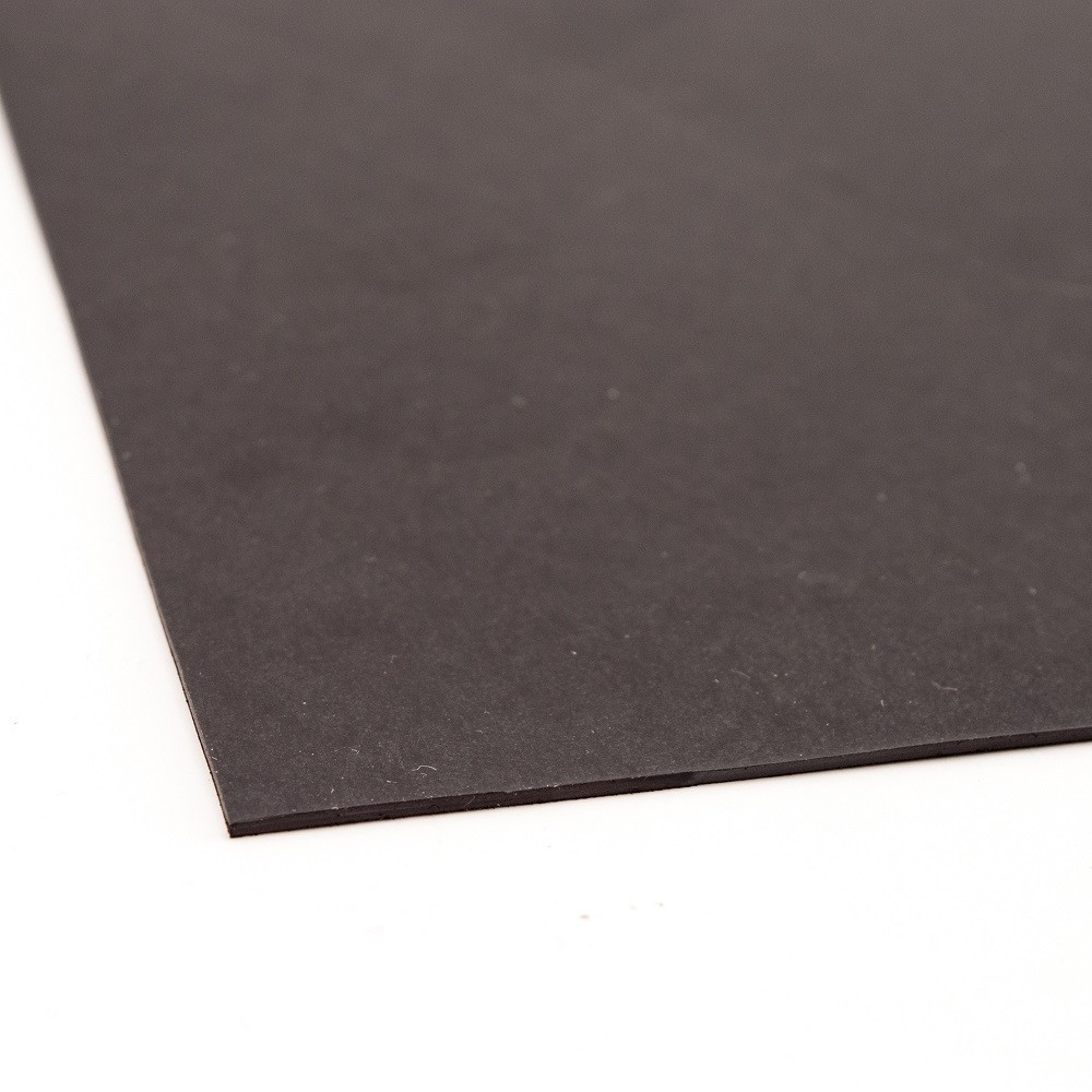Magnetinė plėvelė (0,6 x 1000 mm) Ritinys 20m, juoda