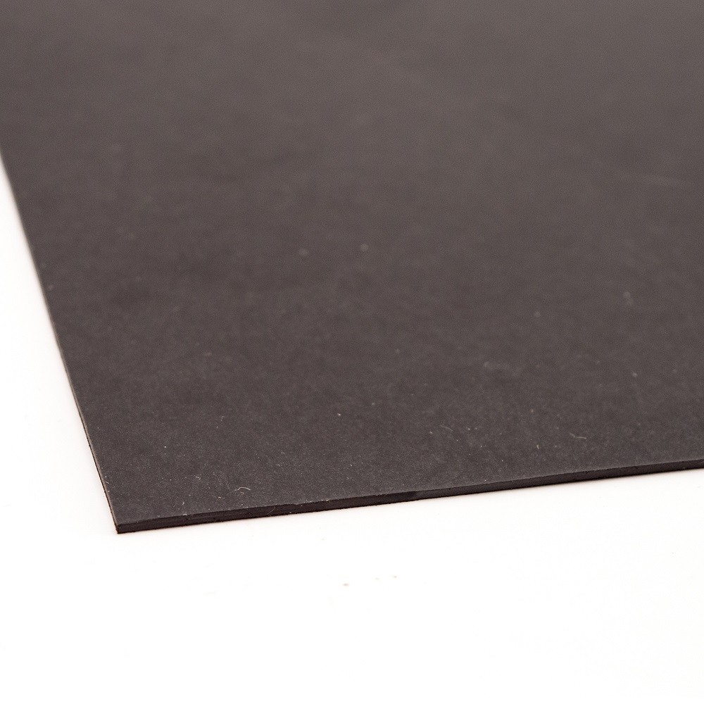 Magnetinė plėvelė (1,0 x 1000 mm) Ritinys 15m, juoda