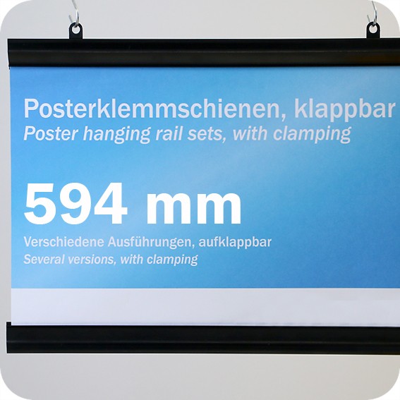 Plastikinių laikiklių komplektas plakatams, 594mm, su 2 kabliukais, juodi (1 pora)