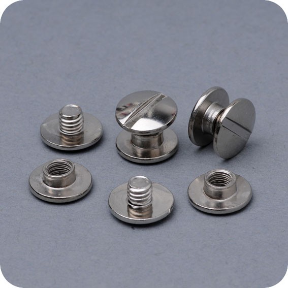 Metaliniai nikeliuoti varžtai, 2mm ilgio