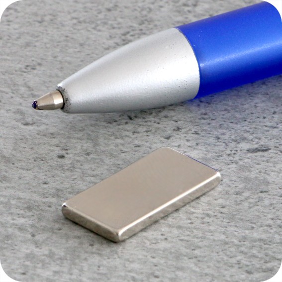 Magnetiniai blokeliai, 20mm x 10mm x 2mm, N35 (100vnt.)