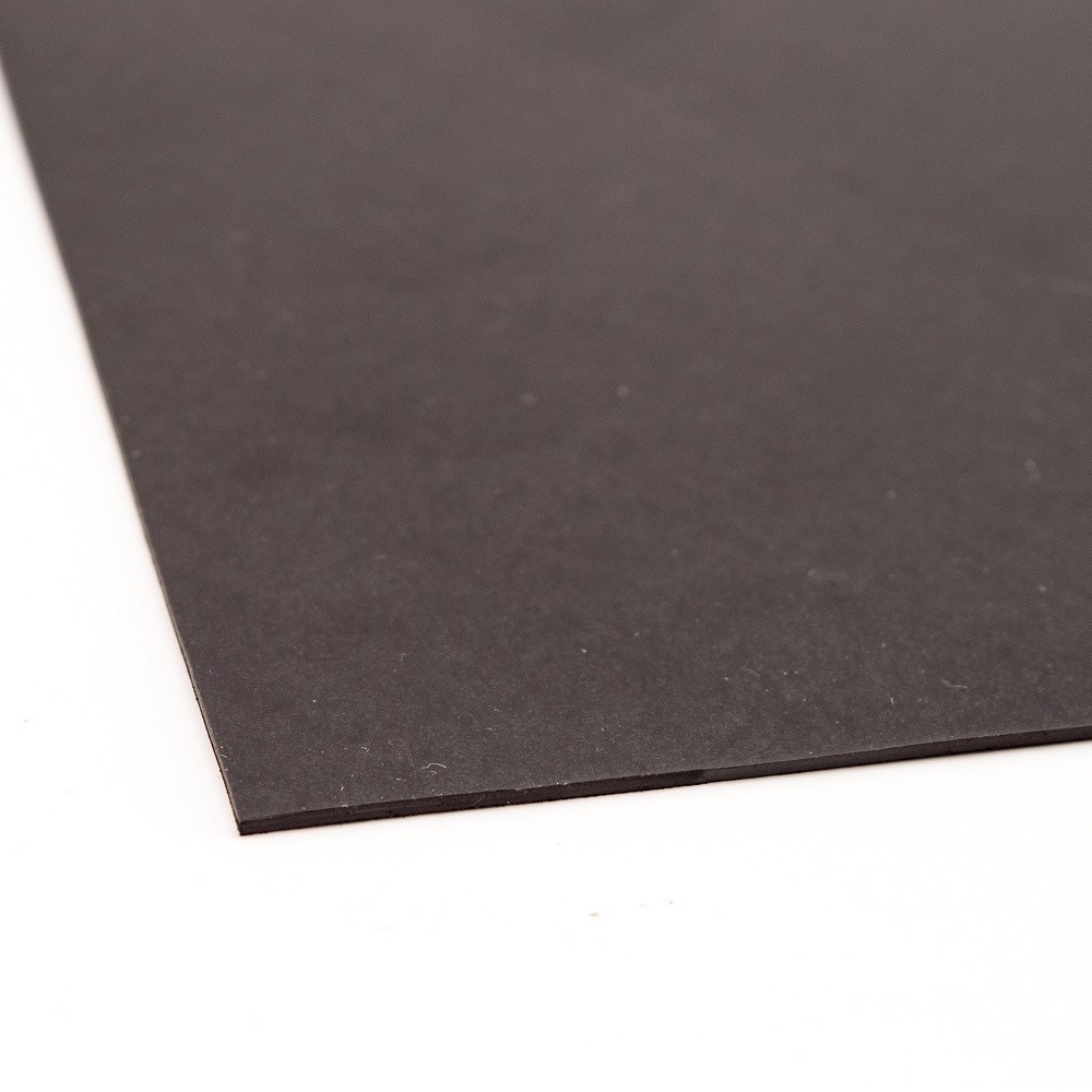 Magnetinė plėvelė (0,5 x 1000 mm) Ritinys 20m, juoda